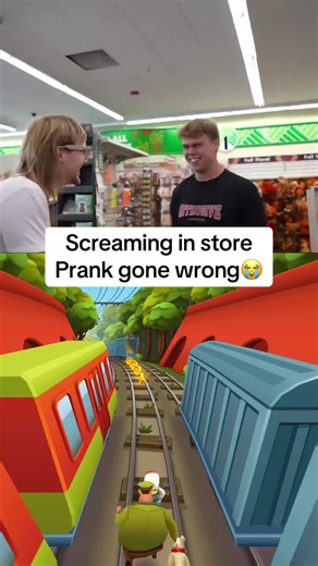 Screaming in Store Prank Gone Wrong Reaction