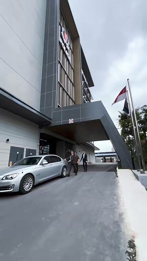 Officers in suits 😎 Find out more about what our Security Command officers do here! #safeguardingeveryday #SingaporePoliceForce | Singapore Police Force