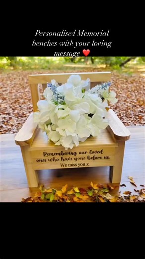 A beautiful memorial flower bench to remember your loved ones. For garden or graveside 👉 https://www.love-emma.co.uk/products/memorial-bench #memorialbench #flowerbench #gravesidebench #gardenmemorialbench #personalisedbench | Love Emma