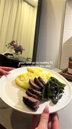so simple and delicious, the perfect ten minute meal