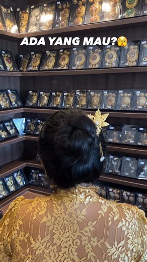 PRODUKSI PERAK, XUPING, ALPAKA BY REQUEST on Instagram: "Ada yang mau ga model cucuk ini, cantik banget🥰😍 #alpakabali #fyp #semanggimurah #tutorialhairdocantik"