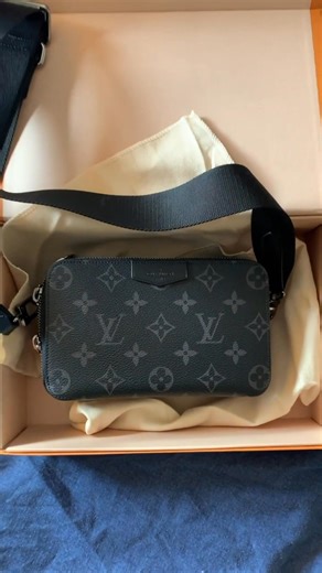 Timeless style in every carry! Meet Alpha — the crowd-favorite compact box wallet loved by both men and women. Effortlessly stylish, perfectly wearable, and made to go with anything. Grab yours today! | ManilaBags Cargo Est.2023