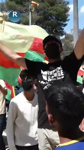 Raising the Kurdish flag and removing the Justice Palace sign in Al-Hasakah