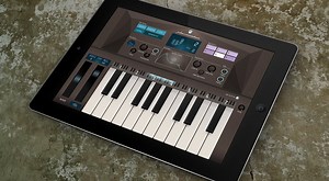 Bram Bos Phasemaker synth app for iOS updated to v1.1