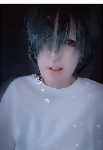 I’m so tired just posting this, but I’m not sure if I’ll be making more cosplay drafts tomorrow. It’ll depend on how the day goes, but I might not have time to cosplay then. #llawlietcosplay #llawlietdeathnote #deathnote #deathnotecosplay #foryou