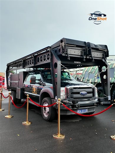 Cận cảnh Ford F550 được nâng cấp và xe Lội nước của Bộ Công An tại Triển lãm A80 #TrienLamThanhTuuDatNuoc #TrungTamTrienLamVietNam #VEC #ViewExploreCreate #qadh5cb | OneShot Review