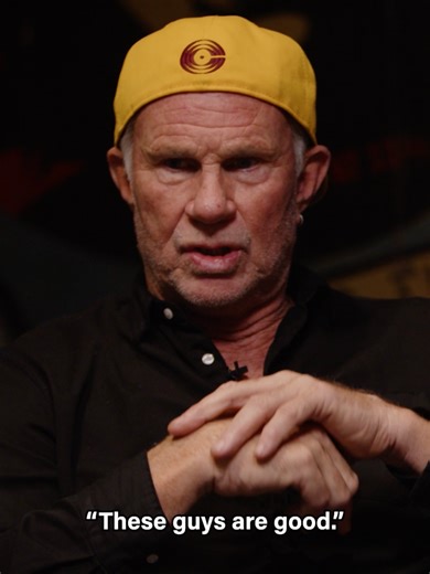 What he thought would last four months is now nearly four decades. Legendary drummer Chad Smith of the @chilipeppers recounts his audition process in this clip from Guitar Center’s Inside the Noise with Gabe Dalporto. Hit the link in bio to watch the full episode. #guitarcenter #InsidetheNoise #ChadSmith #redhotchilipeppers #RHCP