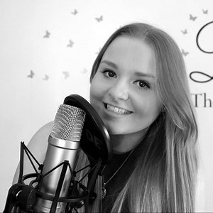 Laura Taylor | Singer