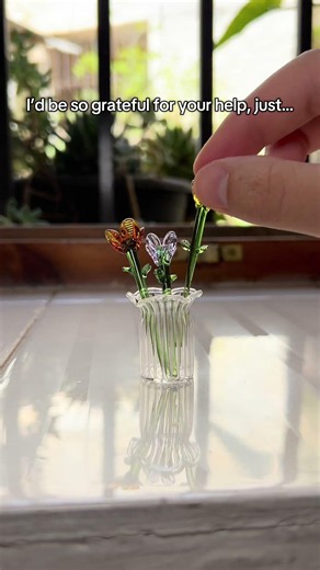 Thank you all! 😭#flowers #love #help #glassflowers #tiny