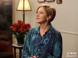 Edie Falco on working with James Gandolfini. 🤍 #sopranos #thesopranostok #thesopranos #tonysoprano #jamesgandolfini #ripjamesgandolfini #ediefalco #carmelasoprano #michaelimperioli #christophermoltisanti #tonysirico #pauliewalnuts #lorrainebracco #jennifermelfi #robertiler #ajsoprano #meadowsoprano #jamielynnsigler #steveschirripa #bobbybaccalieri #nancymarchand #janicesoprano #dreadematteo #nostalgia #nostalgic #throwback #gabagool #capeesh #capiche #sopranostiktok #sopranostok #hbo #hbomax #s