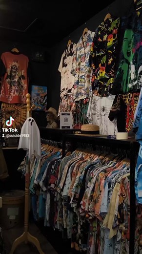 ครับ.... | ประกิจ ดาวคนอง ภุชคนิตย์