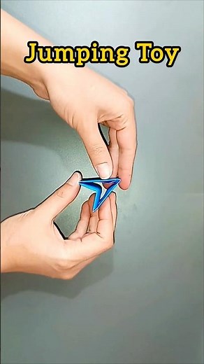 How to Make a Jumping Origami Toy – Fun & Easy Paper #OrigamiToy #JumpingOrigami #PaperCraftDIY