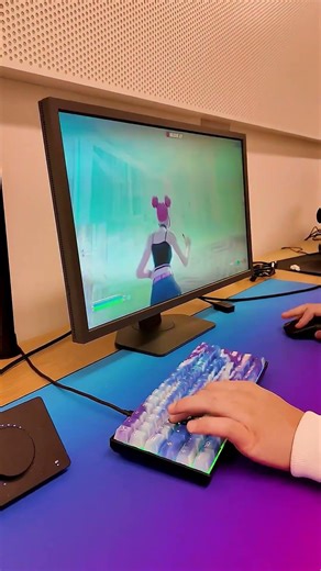 Rezon Spielt mit seinem Keyboard Fortnite 😱#fortnite #rezon #shorts