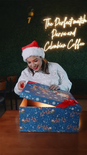 ✨🎄 Diciembre llegó… y Parva sabe a Navidad 🎄✨ Este mes preparamos un menú navideño que se siente como abrir un regalo: buñuelos crujientes, natilla suave, pan de jamón recién horneado y muchas otras tradiciones que llenan el corazón. ❤️🎁 Ven a probarlos o haz tu pedido desde cualquiera de nuestras dos sedes: Sanford y DeLand. La Navidad sabe mejor cuando se disfruta en familia… y en Parva. ✨🥰 ¿Listos para el primer bocado de la temporada? ⭐ | Parva Colombian Bakery-Restaurant-Cafe