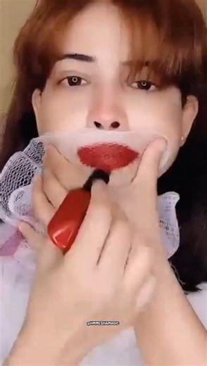 Funny net lipstick hack #makeup #hack #funny #shorts #ytshorts #lipstick l#viral