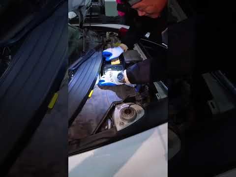 How to replace 12voltage battery on porsche boxster 718 2014 #porsche #battery #replace #diy