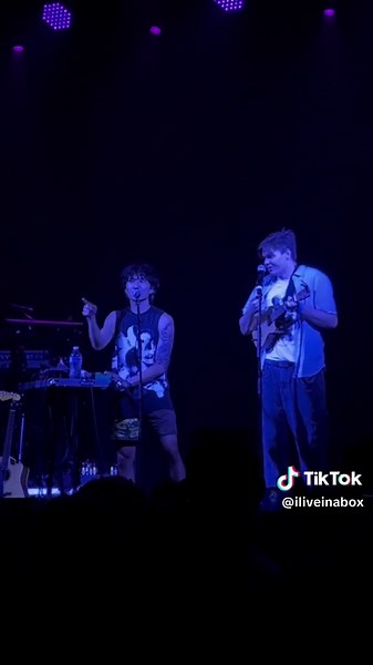 Boy With Uke Live Performance and Song Insights