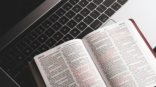 What Does the Bible Say About Budgeting? 8 Bible Verses About Budgeting