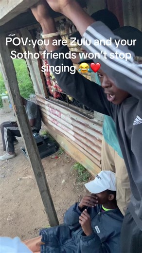 Funny Zulu and Sotho Friends Singing Together