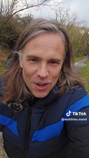 Château Gaillard : Les Andelys (27) #patrimoine #chateau #histoire #medieval #apprendresurtiktok Moulin de Tourny : @Matthieu Esnol
