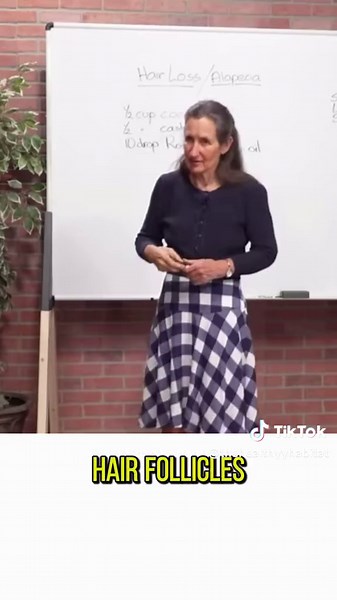 #hair #hairtok #haircare #shampoo #ingredients #selfcare #hairgrowth #hairloss #healthyliving #natural #conditioner #didyouknow