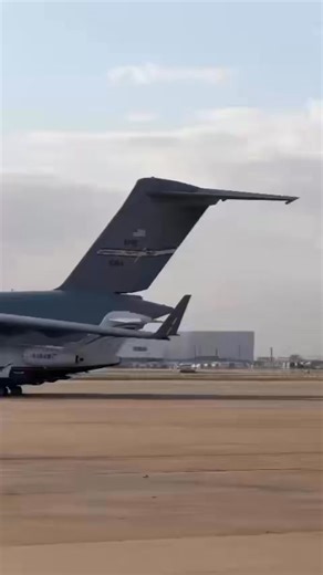 On Mar. 4, 2025, a U.S. Air Force Boeing C-17 parked at Perot Field Fort Worth Alliance Airport, Texas, was hit by two private jets during a wind storm with gusts at 70 mph. The damages to both aircraft are currently unknown. H/T to Victoria and Gherardo Fontana for the clips #theaviationist | The Aviationist