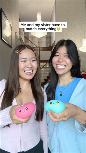 We match everything🥰 #sister #sisters #sistergoals #funny #funnyvideo #comedy #relatable #fun