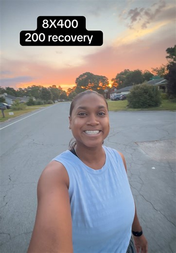 8x400 workout! ☀️✅ #workout #workoutroutine #workoutmotivation #workoutchallenge #runtok #run