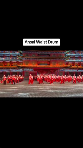 Ansai waist drum is a Han folk dance in northern Shaanxi, China, and is one of the national intangible cultural heritages! Ansai waist drum is a unique large-scale folk dance art form with a history of more than 2,000 years! In the process of long-term spread, it has formed the characteristics of being rough and unrestrained, powerful and powerful, vigorous and passionate, majestic, vigorous, powerful, sonorous and powerful, graceful in dance, free and generous, and changeable. Ansai waist drum 