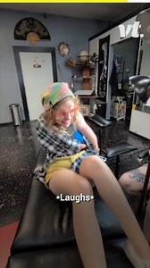 202K views · 442 reactions | This woman is educating the internet on how she does everyday tasks with no hands! 勞 | VT | Facebook