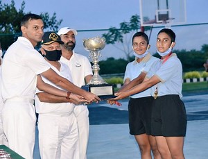 Hair standards for women in Indian Military