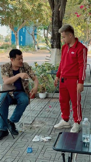 Littering has consequences 🚯 |TRUONG BLACK