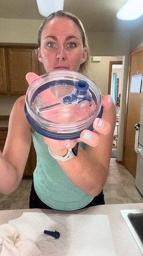 Hydrojug Traveler Lid and Straw Cleaning Tutorial