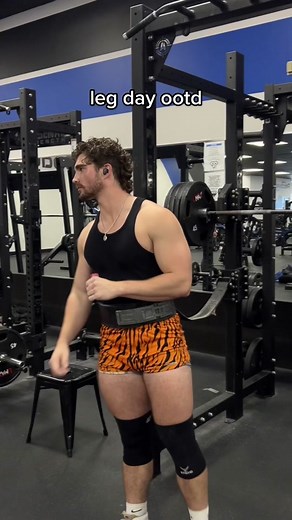 Men Wearing Short Shorts: Fashion or Faux Pas?