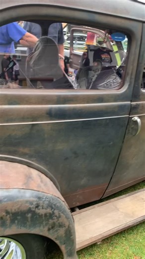 @benzine_customs on Instagram