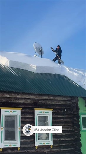Funny construction video #SnowFail #WinterAccident #RoofSnow #WinterChaos #FamilyMoment