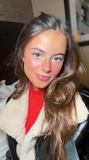 Girls Night Out: Fun Evening with Friends