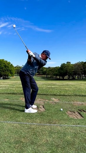 Tour Swings on Instagram: "Few make it look as easy as Jason Dufner #justinthomas #golf #golfswing #golfgirls #golftips #golflife #golfstagram #golfr #golfcourse #golfmemes #golfgirl #golfaddict #golfclub #golfpro #pga #pgatour #liv #tigerwoods #charliewoods #charliewoodsgolfswing #rory Cred: @scotthamiltongolf"