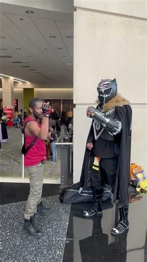 Infinity Panther and me! #C2E2 #Poccosplay #Marvel #C2E22025