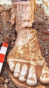 Found in 2008, this massive marble foot is actually a fragment of Emperor Marcus Aurelius. It was discovered in the rubble of the Roman Baths at Sagalassos, Turkey. Originally part of a colossal 16-foot statue, this masterpiece is now preserved at the Burdur Museum. 🏛️⚔️ #AncientRome #Archaeology #MarcusAurelius | Artifact Archives