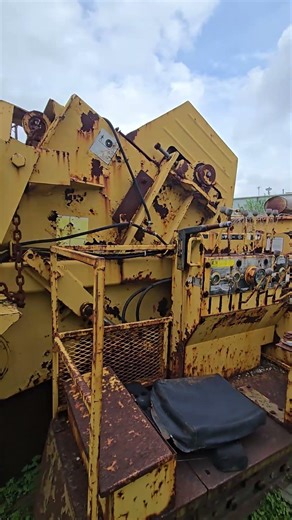 He fired up the V8 engine—what a machine. #motorv8 #texas