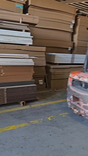 5.8K views · 50 reactions | #konteyner bazlı yurtdışı sevkiyatlarımız tüm hızıyla devam ediyor. #Our container-filled overseas shipments continue at full speed. #تستمر شحناتنا الخارجية المملوءة بالحاويات بأقصى سرعة. #door #alakapı #doors #turkey #pvcdoor #africa #europe #architect #tunusia #france | Ala Kapi | Facebook