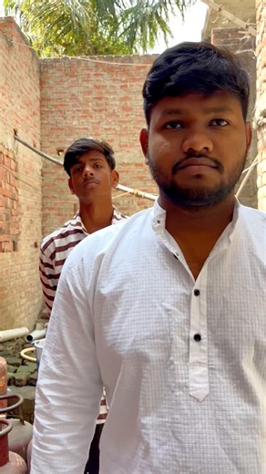 VIP logo k liye LPG gas available hai 💯 #viral #comedy #funnycomment #funnymoment #funnyreel