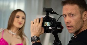 Radio Sintony | Arriva in Italia la "Siffredi Hard Academy"