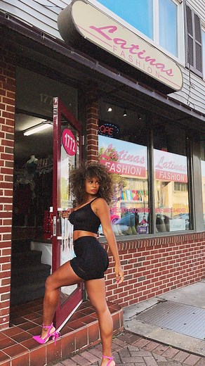 Krizia Houston on Instagram: "If you look at me like this while I get dressed ..... I DON’T GET DRESSED"