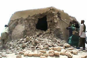 Mali: Why Islamists Are Destroying Timbuktu's Holy Shrines