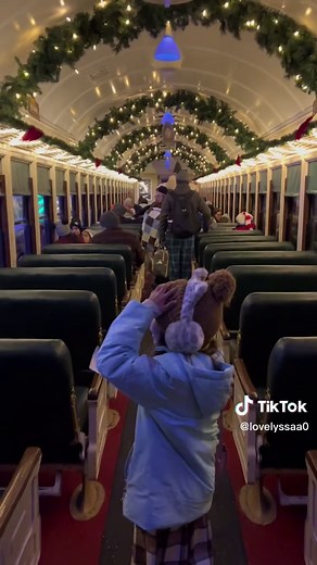First Polar Express ride to the North Pole 📍🎄🎅 #arizona #polarexpress #snow #fun #memories #train #christmascountdown #holiday #holidaycountdown #winter #sweaterweather #vacation #foryou #fyp #northpole