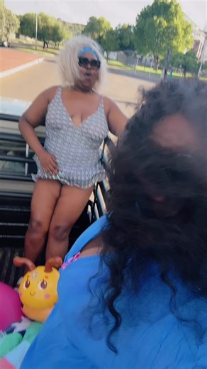 Lua (@lua_roxa)’s videos with original sound - ☆