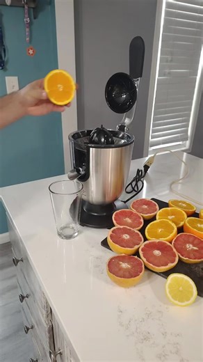 Electric Citrus Juicer for Healthy Juicing