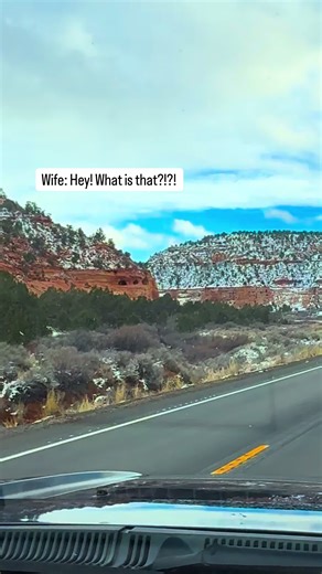 This Utah hike feels like you landed on another planet… 🏜️✨ If you’re looking for an easy adventure with BIG payoff near Kanab, add the Moqui Sand Caves to your list. These man-made sand caves were originally carved in the 1970s for sand mining, but today they’ve become one of the most photogenic stops in southern Utah. Soft golden sandstone, carved archways, tunnels, and epic desert views make this a must-stop on any Utah road trip. 📍 Located right off Highway 89 between Kanab and Mt. Carmel 